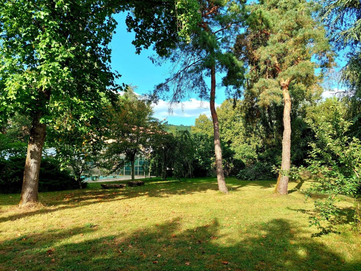Domaine La Buissiere Duravel "Le Gite" Avec Piscine Couverte Privative ภายนอก รูปภาพ